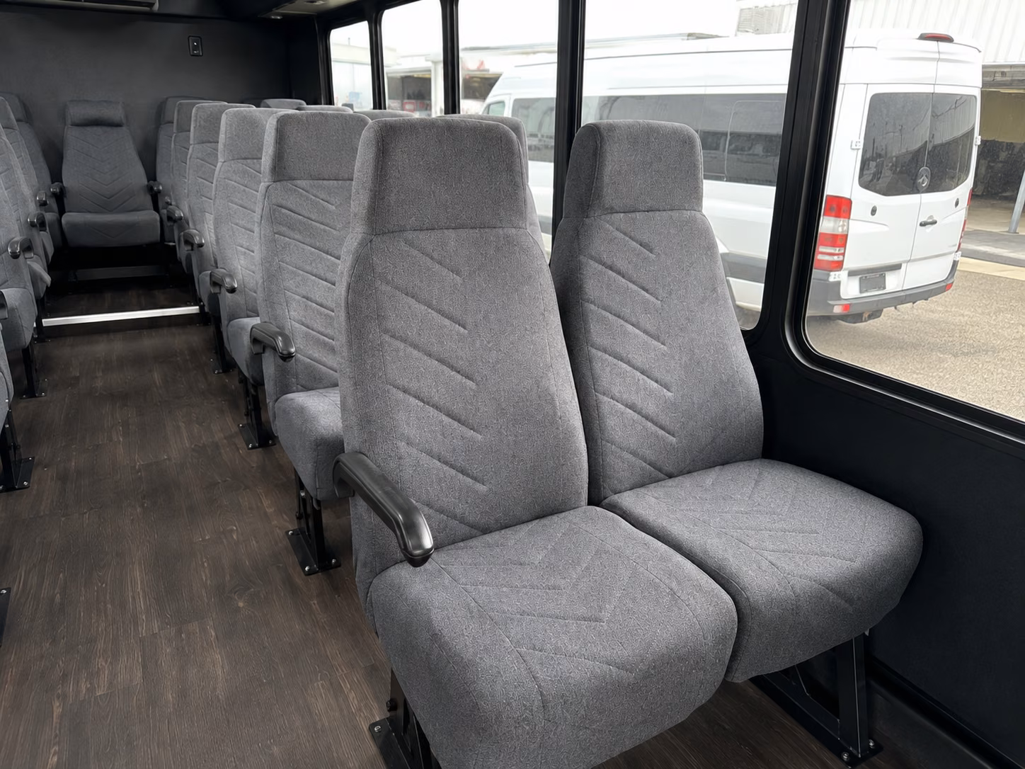 airport transfers for corporate groups and vips